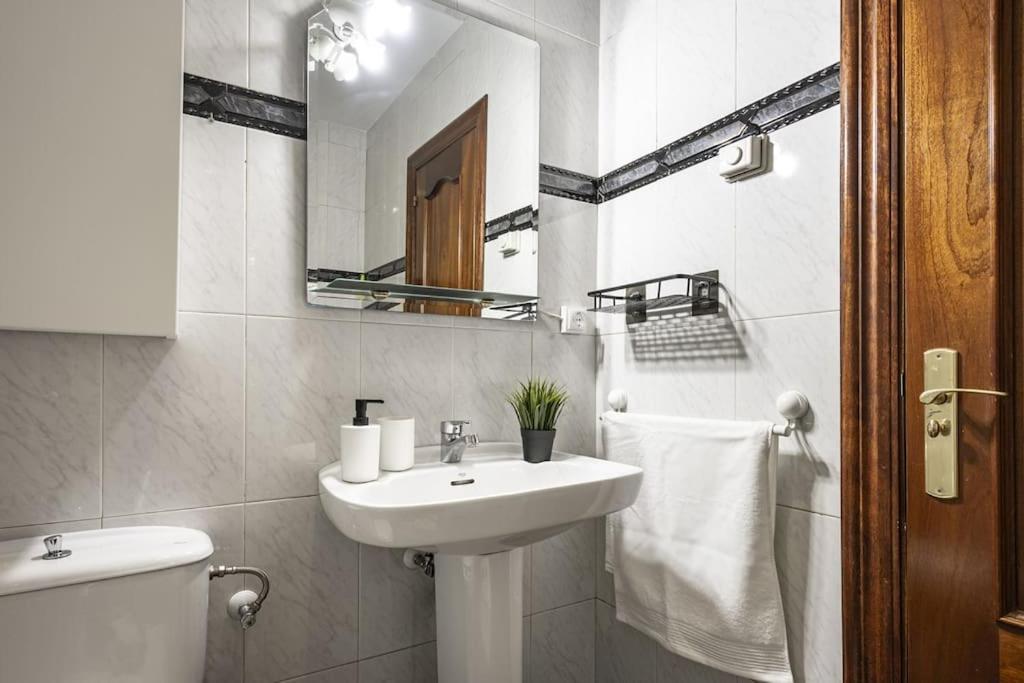 Apartamento La Plazuela Gijón Extérieur photo